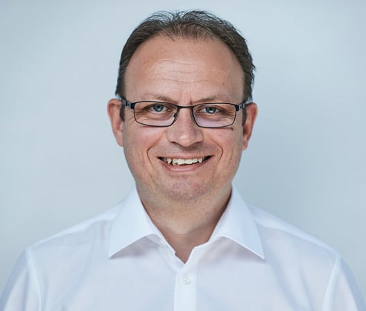 porträtbild von Daniel Müller, Expert Software Engineer